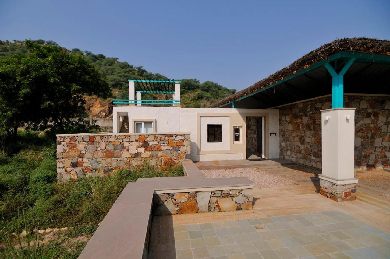 Trees N Tigers Luxury Wildlife Lodge Akbarpur  Exterior foto